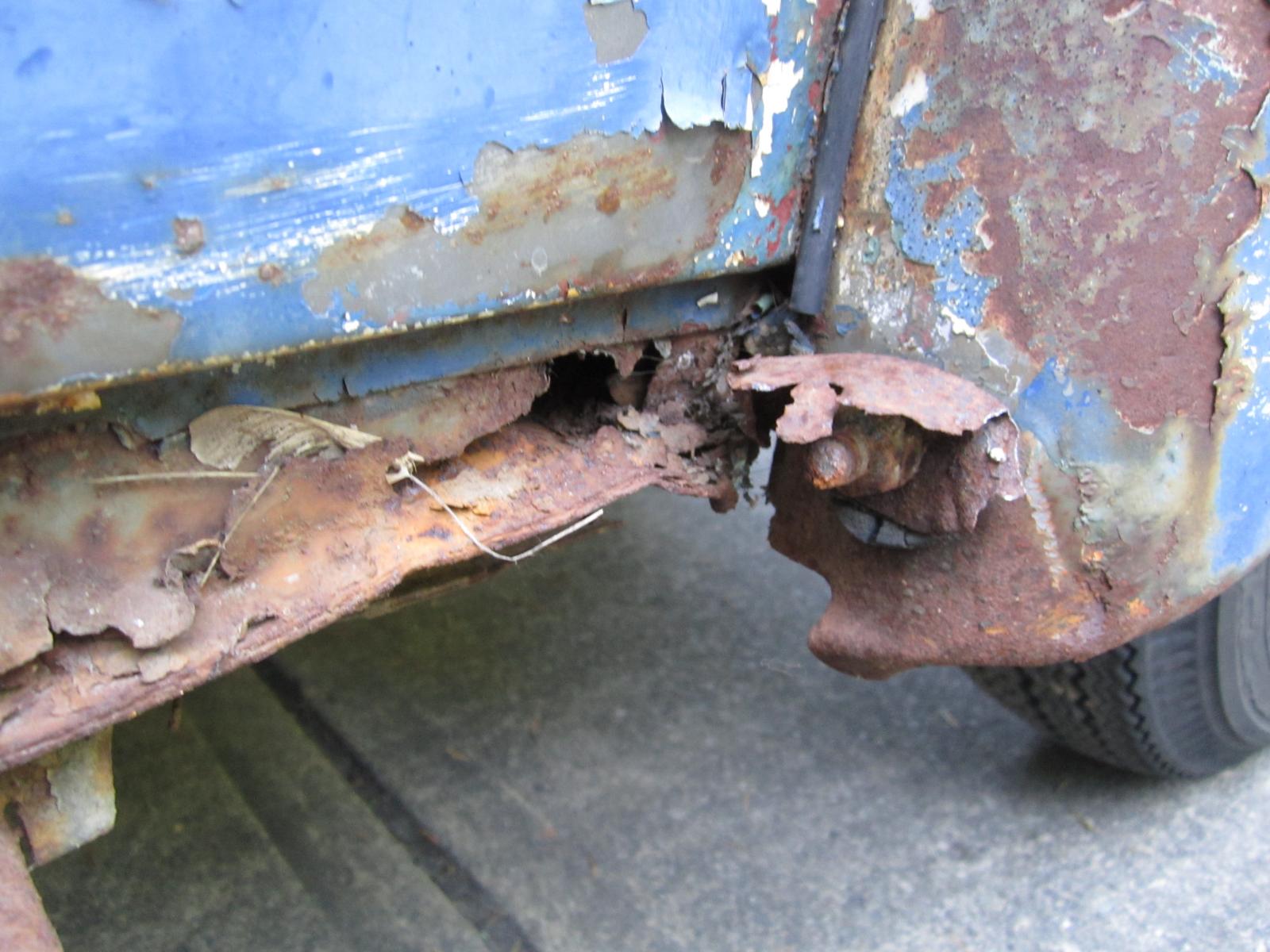 Image may have been reduced in size. Click image to view fullscreen.