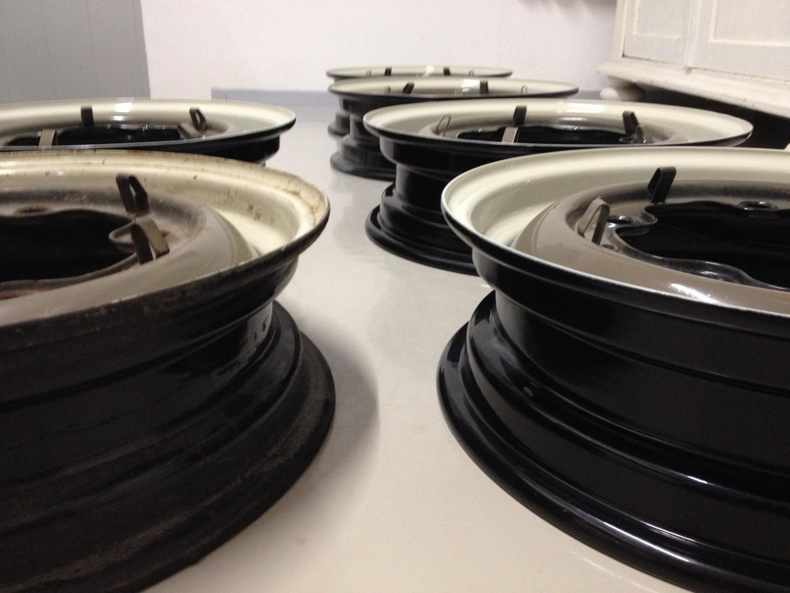 Image may have been reduced in size. Click image to view fullscreen.