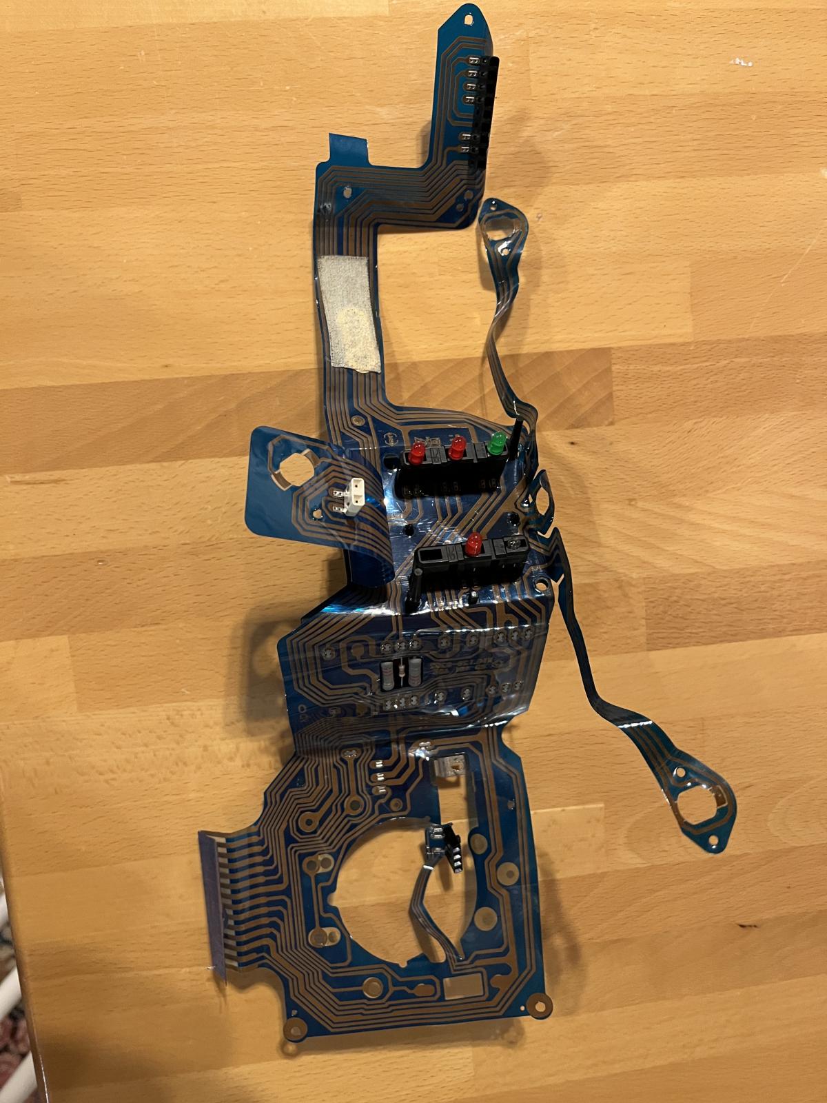 Image may have been reduced in size. Click image to view fullscreen.