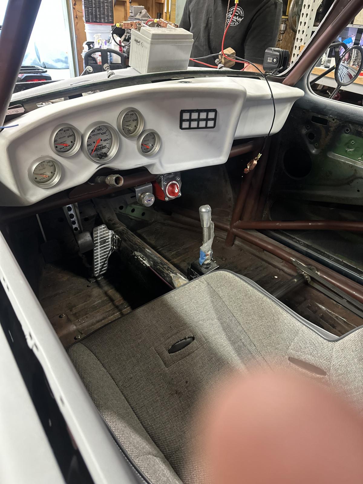 Image may have been reduced in size. Click image to view fullscreen.