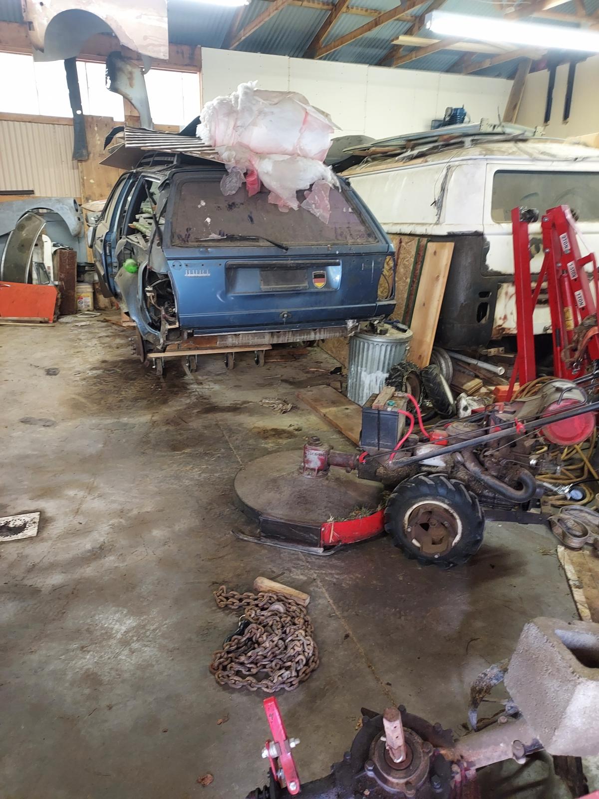 Image may have been reduced in size. Click image to view fullscreen.