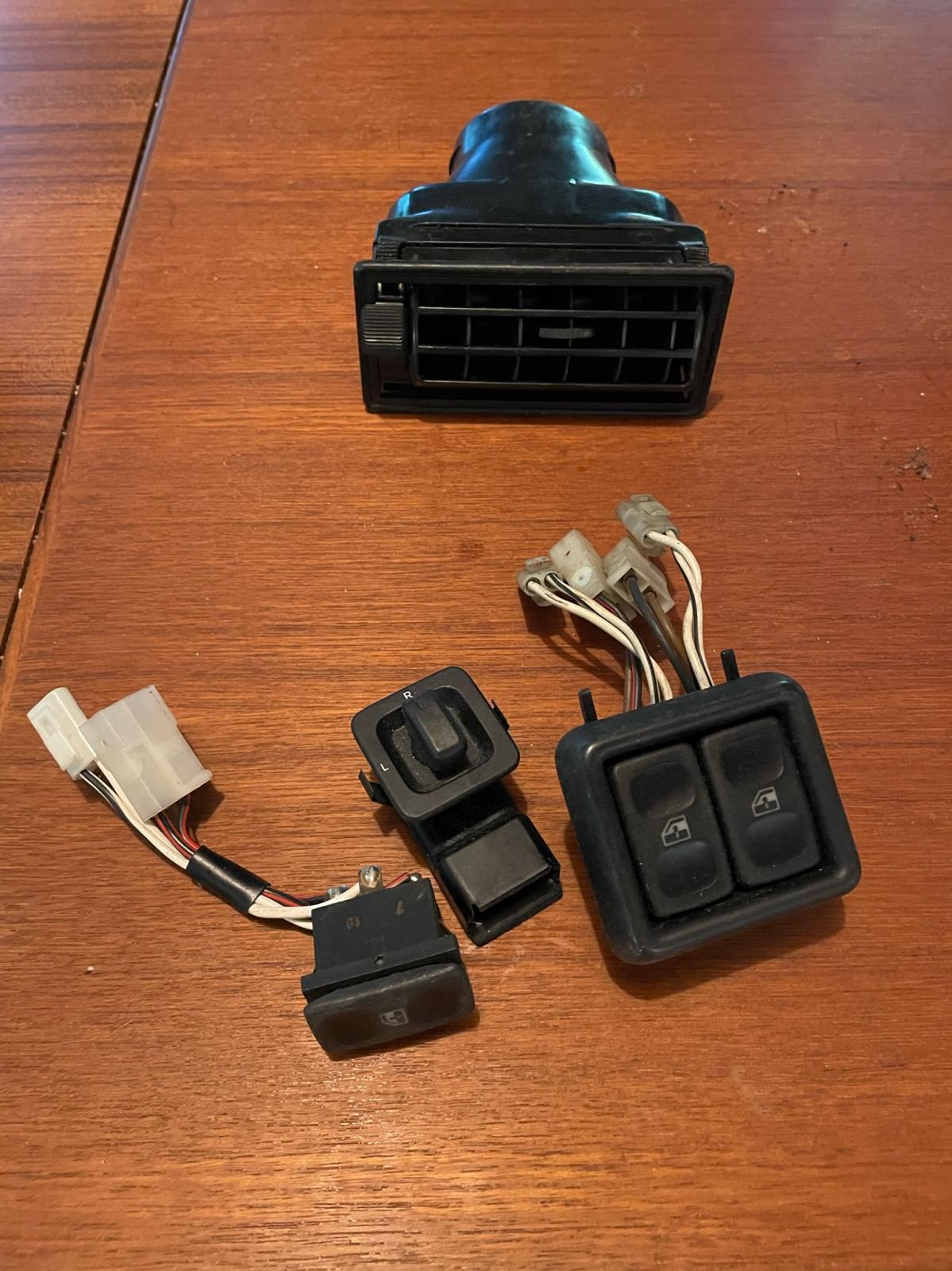 Image may have been reduced in size. Click image to view fullscreen.