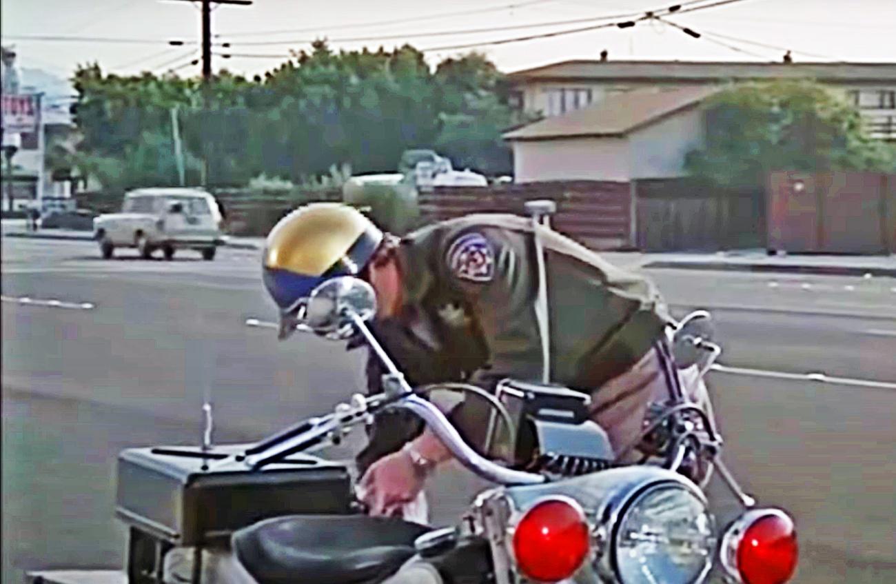 Image may have been reduced in size. Click image to view fullscreen.