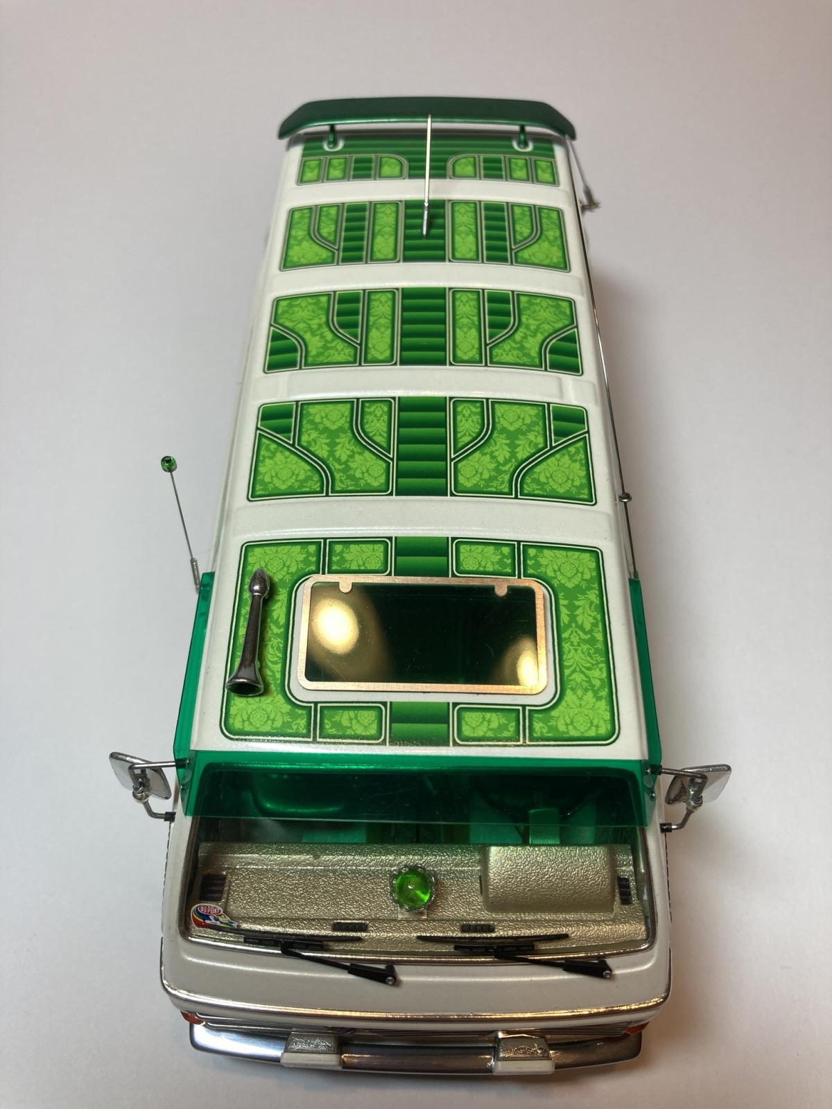 Image may have been reduced in size. Click image to view fullscreen.