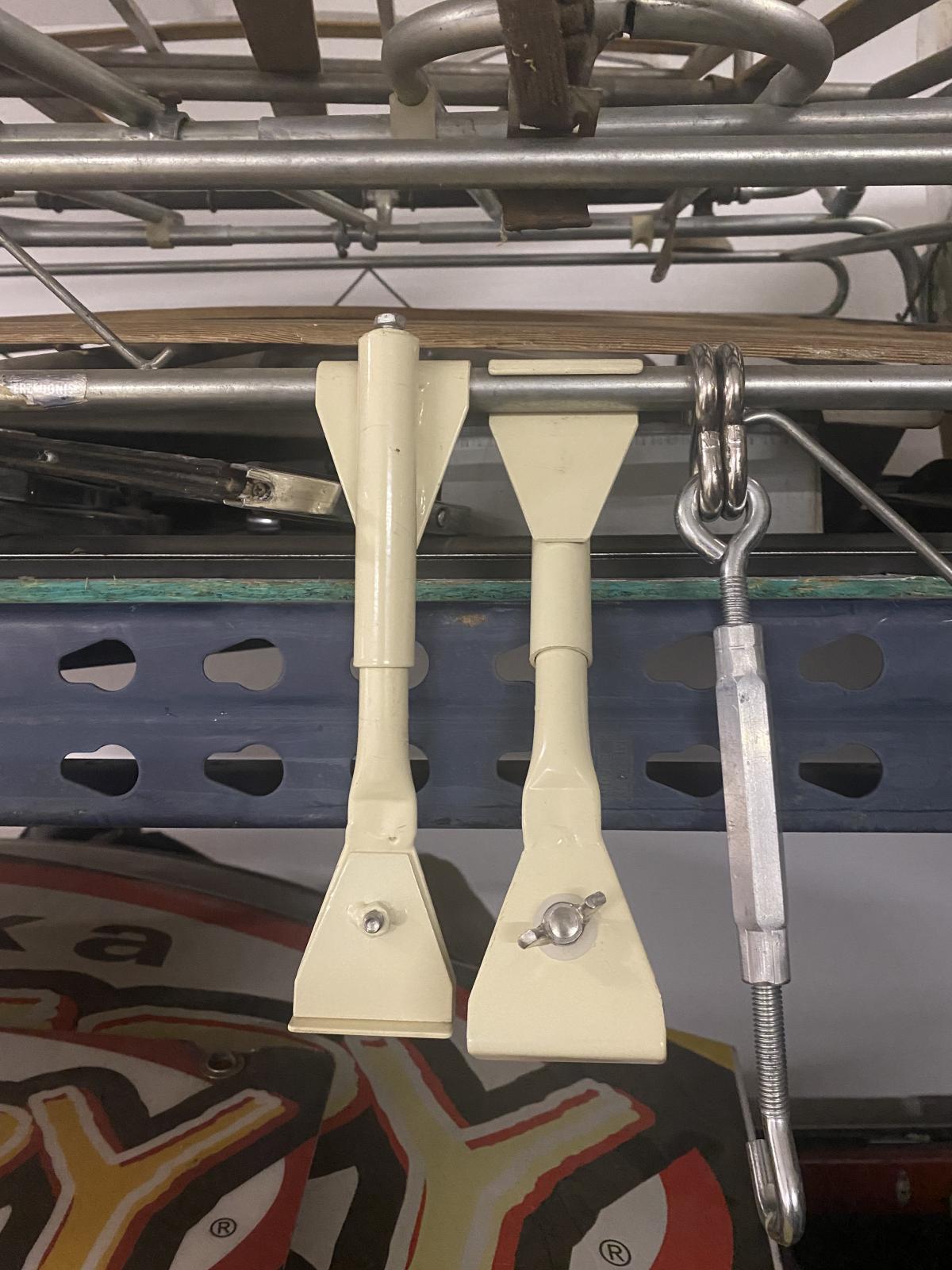 Image may have been reduced in size. Click image to view fullscreen.