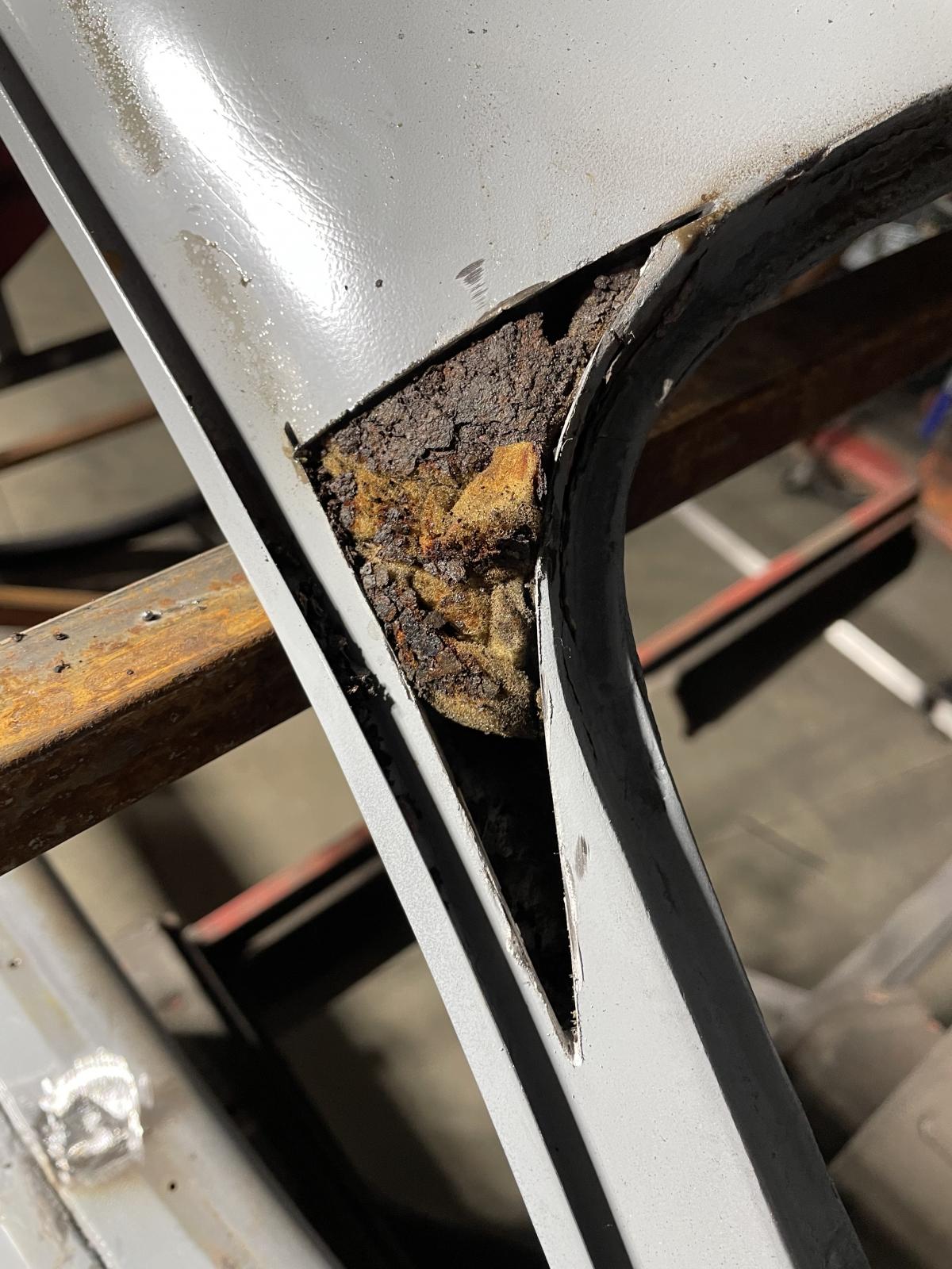 Image may have been reduced in size. Click image to view fullscreen.