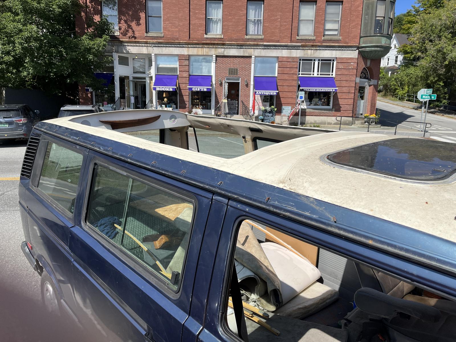 Image may have been reduced in size. Click image to view fullscreen.