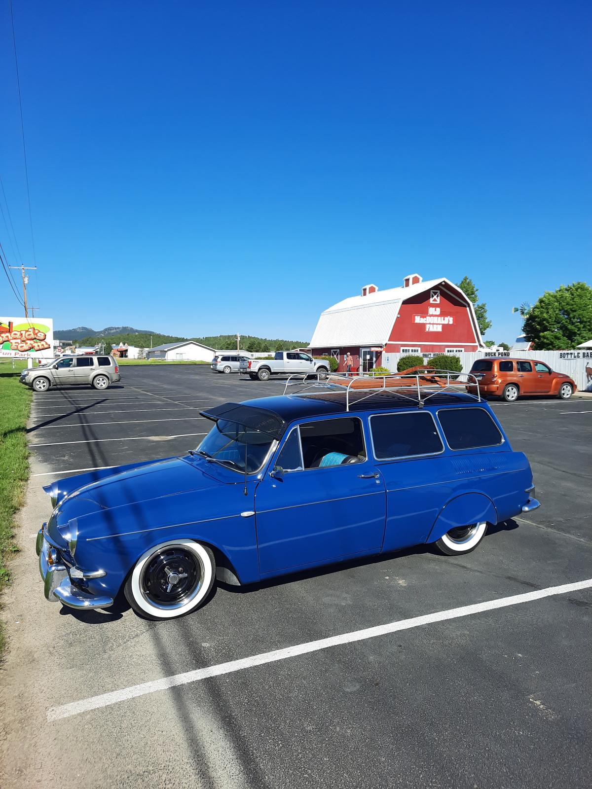 Image may have been reduced in size. Click image to view fullscreen.