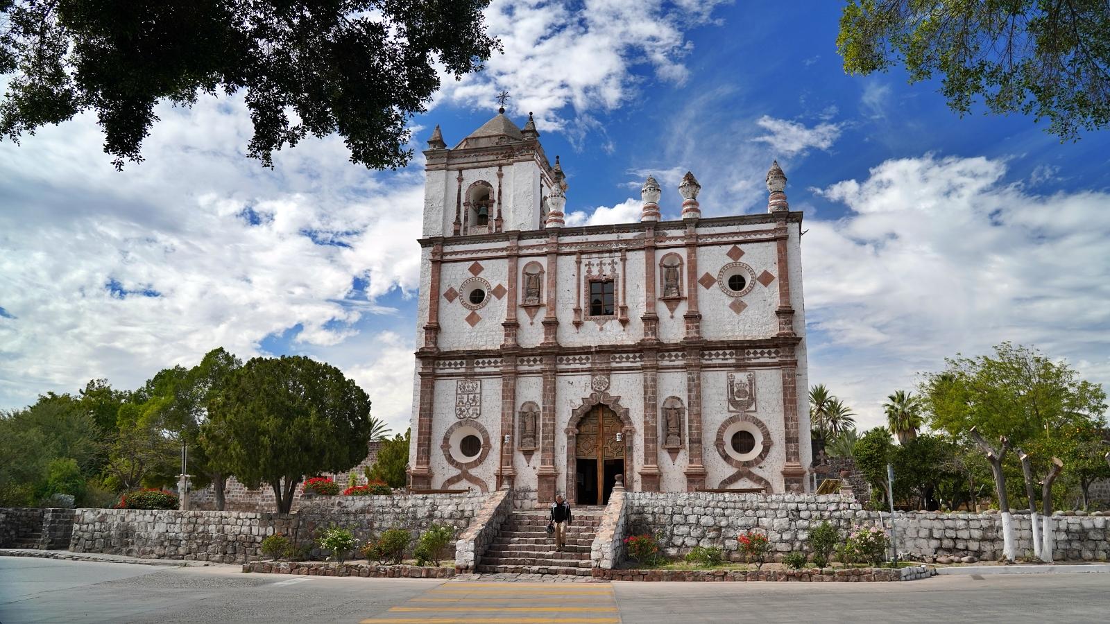 Image may have been reduced in size. Click image to view fullscreen.