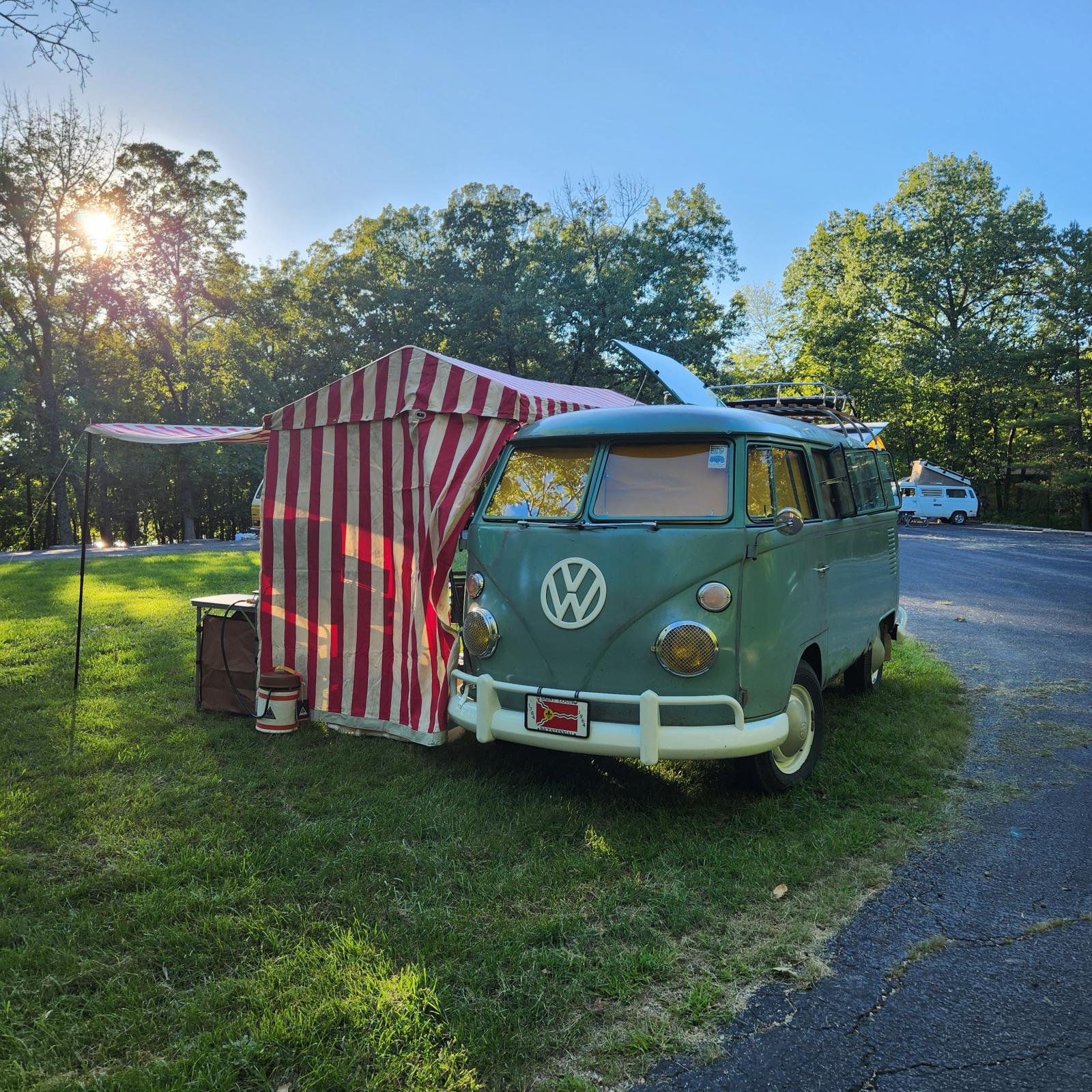 Image may have been reduced in size. Click image to view fullscreen.