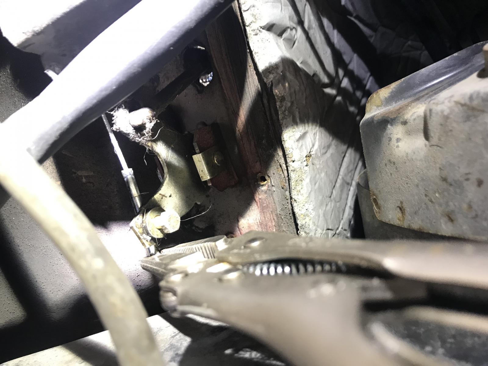 Image may have been reduced in size. Click image to view fullscreen.