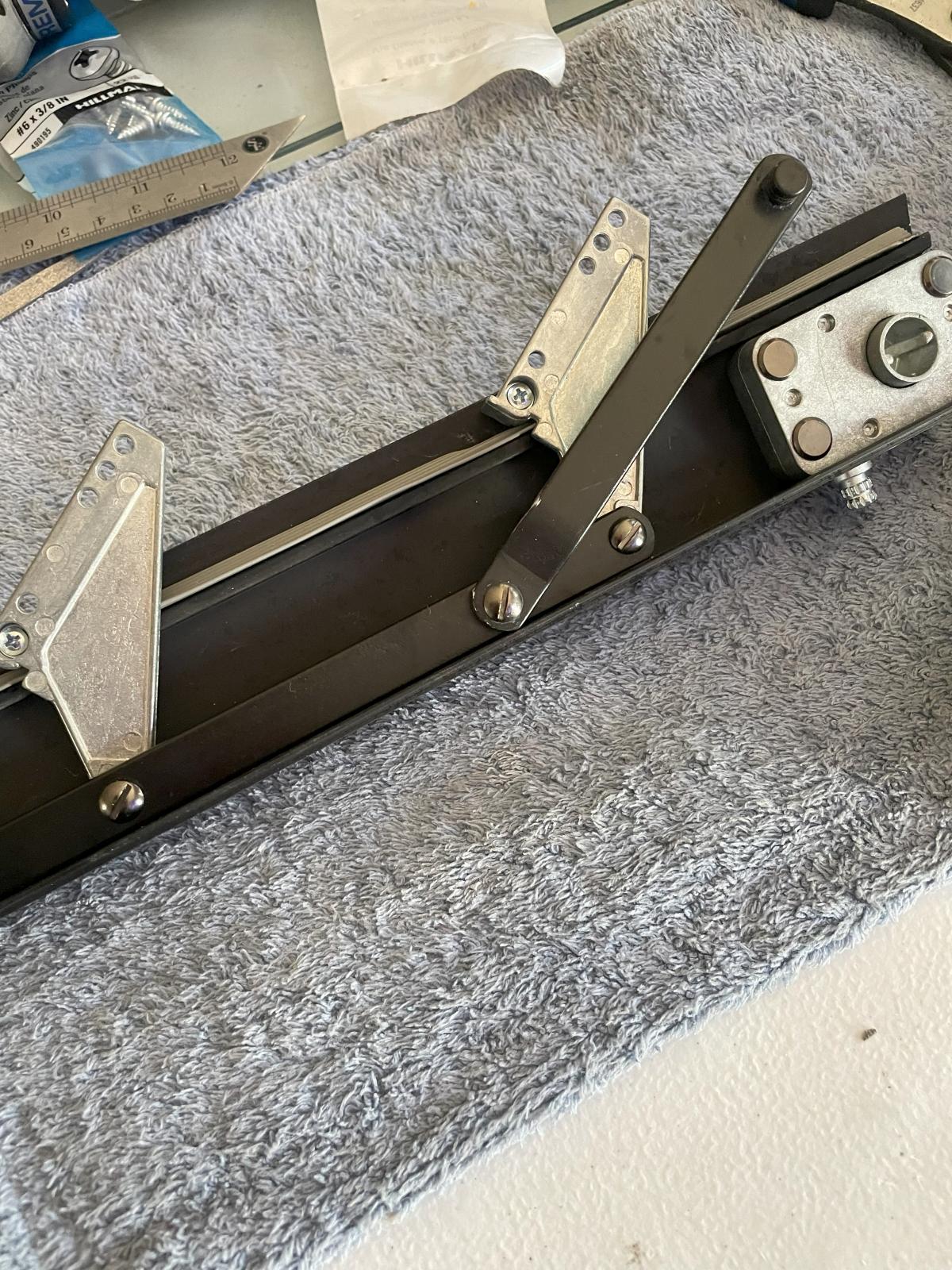 Image may have been reduced in size. Click image to view fullscreen.