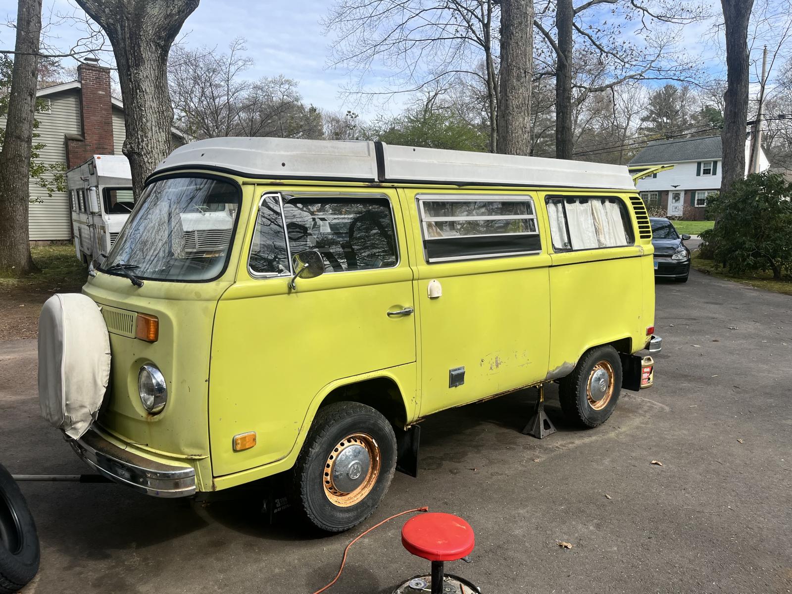 Image may have been reduced in size. Click image to view fullscreen.