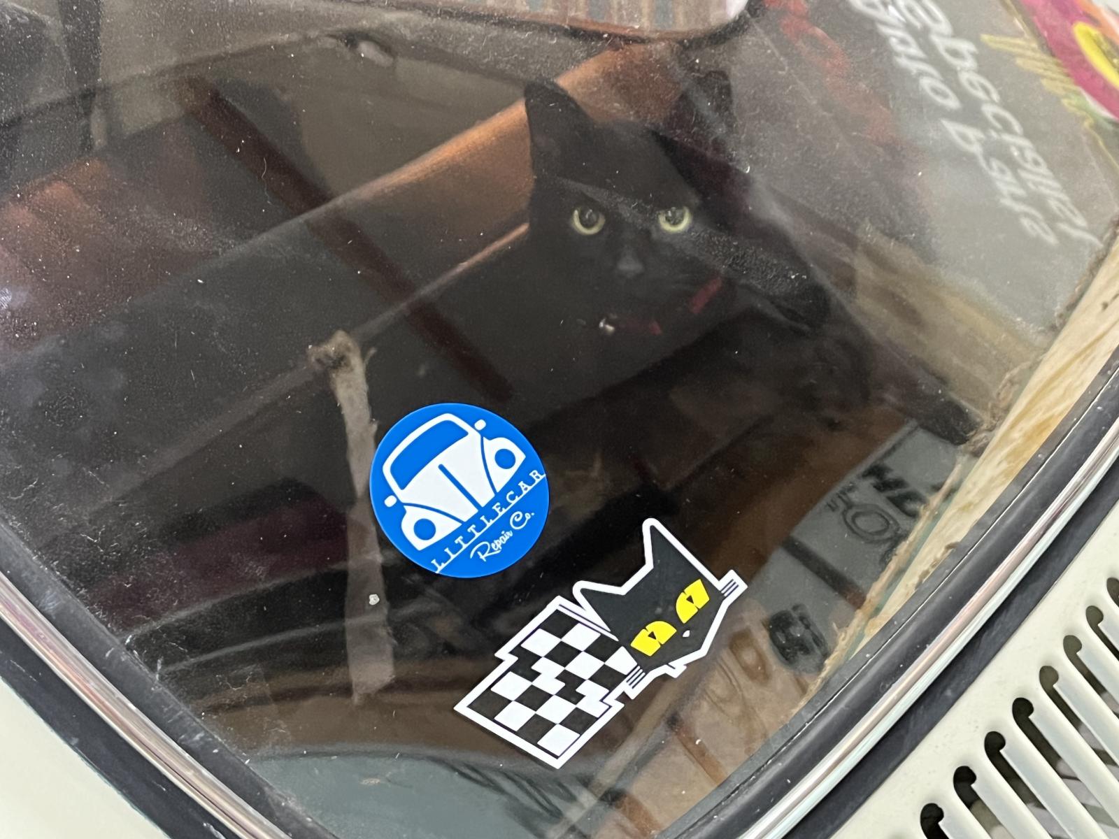 Image may have been reduced in size. Click image to view fullscreen.
