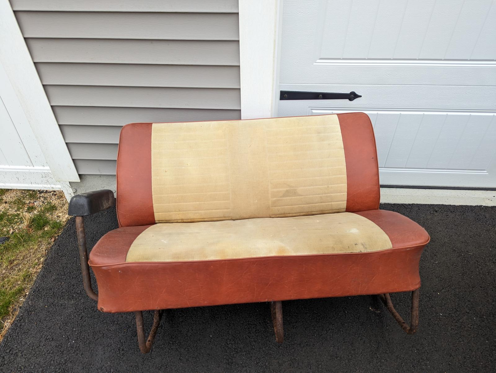 Image may have been reduced in size. Click image to view fullscreen.