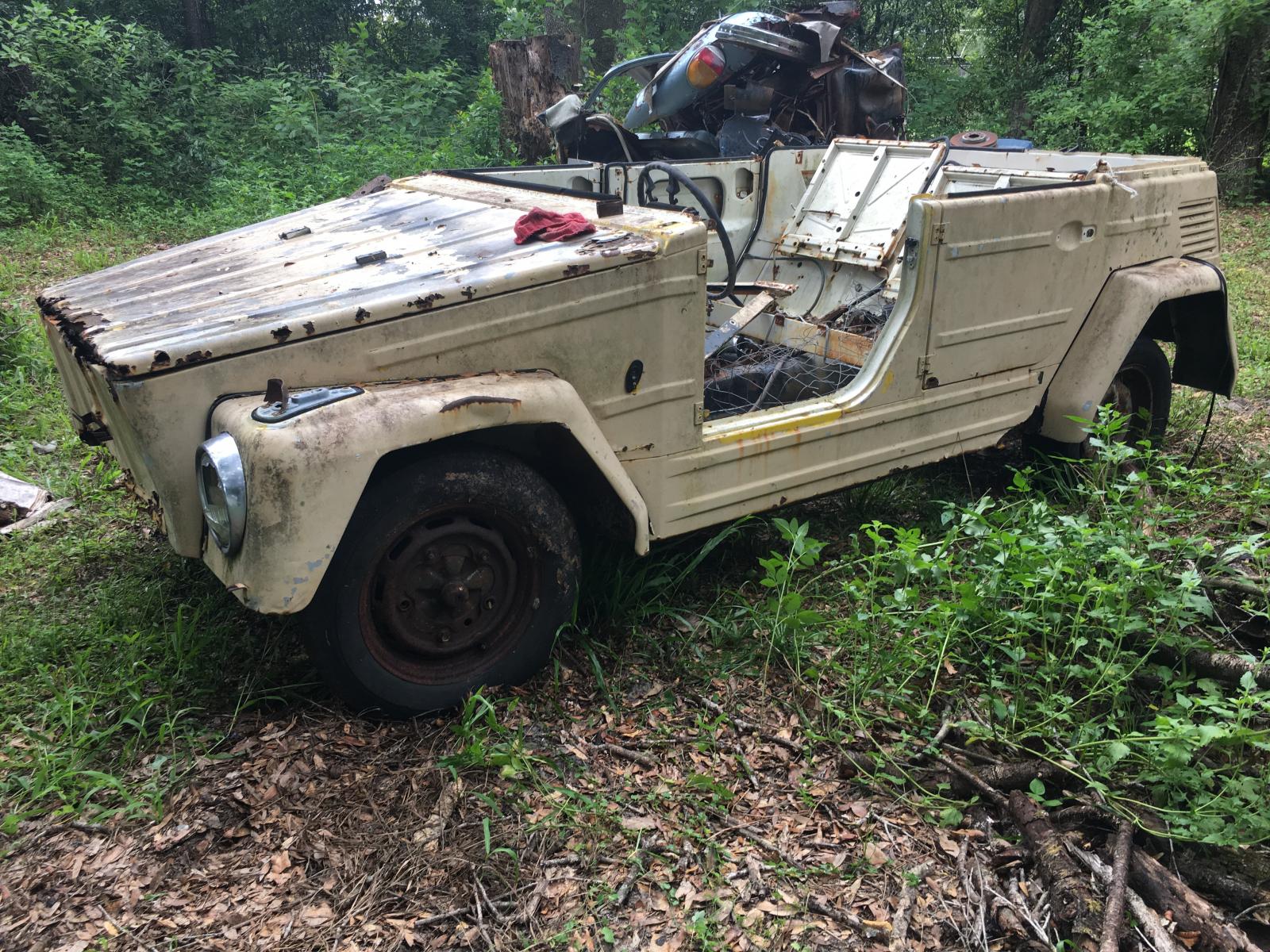 Image may have been reduced in size. Click image to view fullscreen.