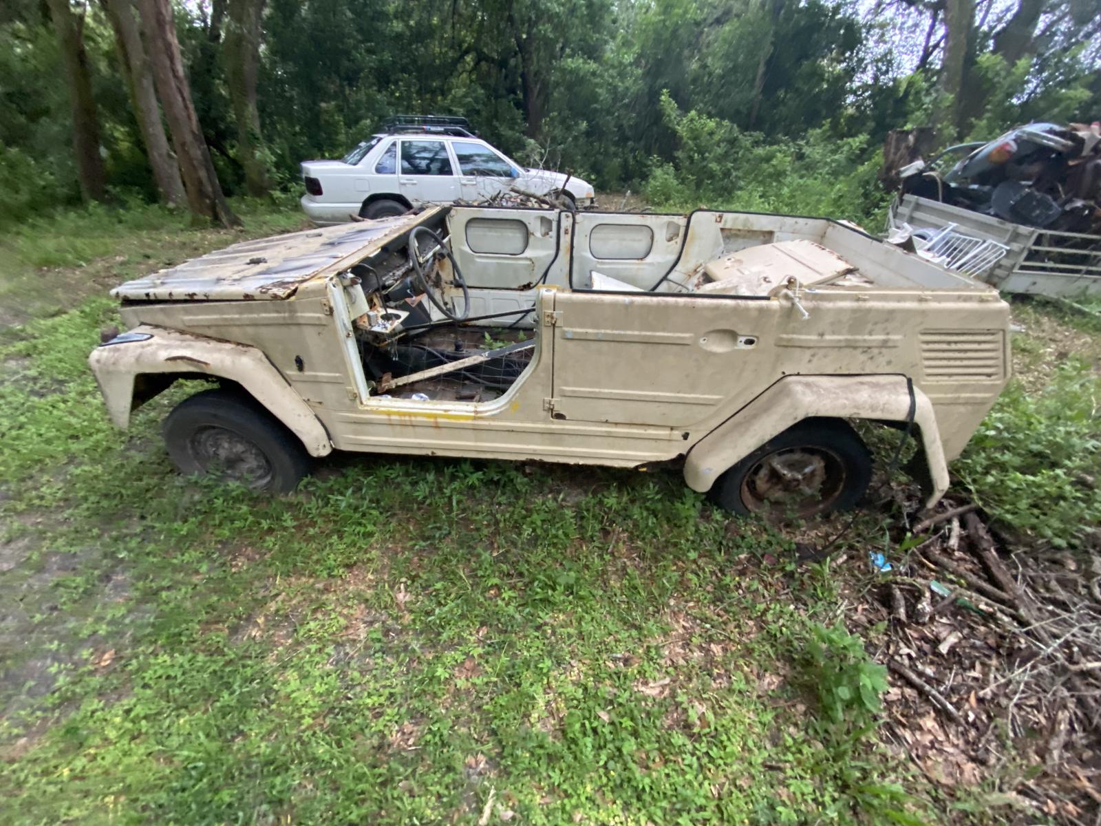 Image may have been reduced in size. Click image to view fullscreen.