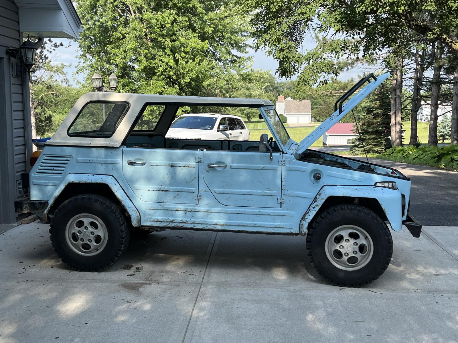 Image may have been reduced in size. Click image to view fullscreen.