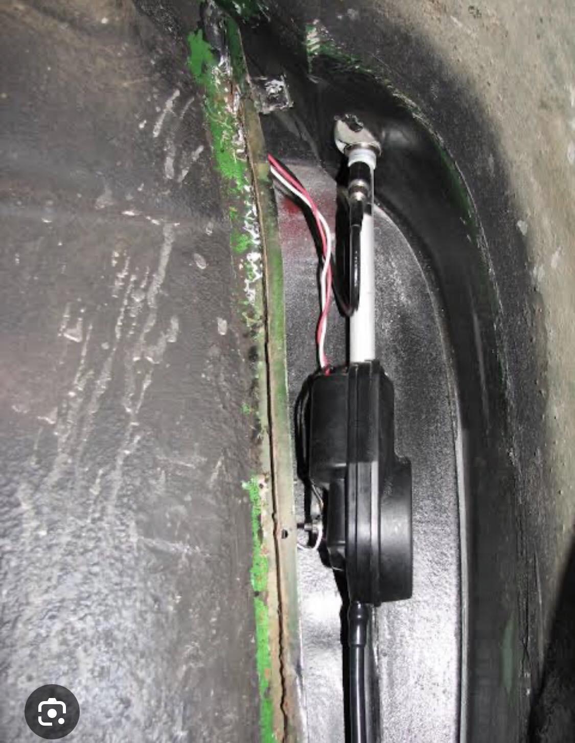 Image may have been reduced in size. Click image to view fullscreen.