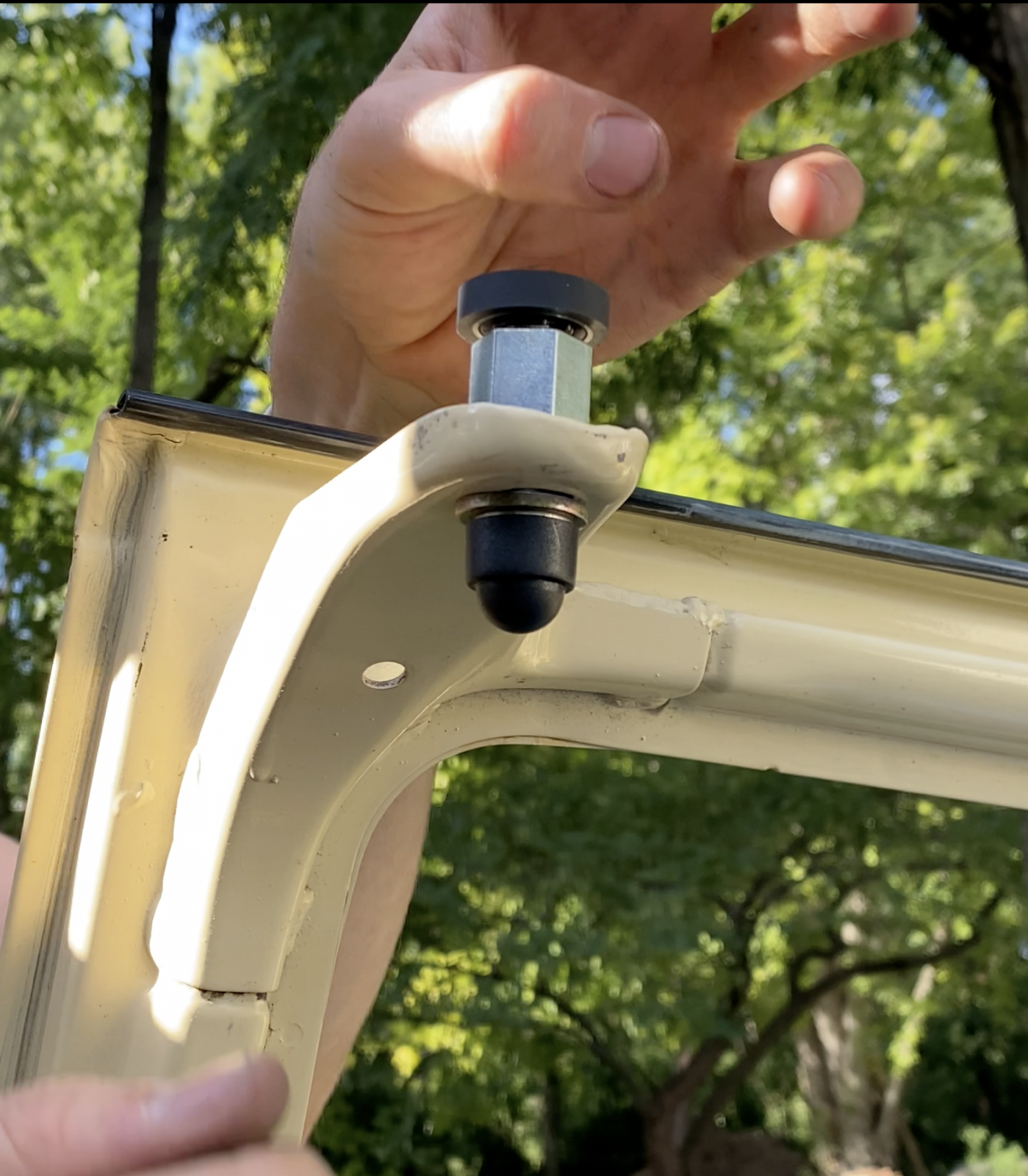 Image may have been reduced in size. Click image to view fullscreen.