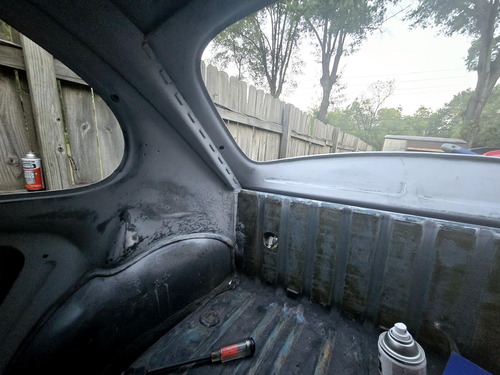 Image may have been reduced in size. Click image to view fullscreen.