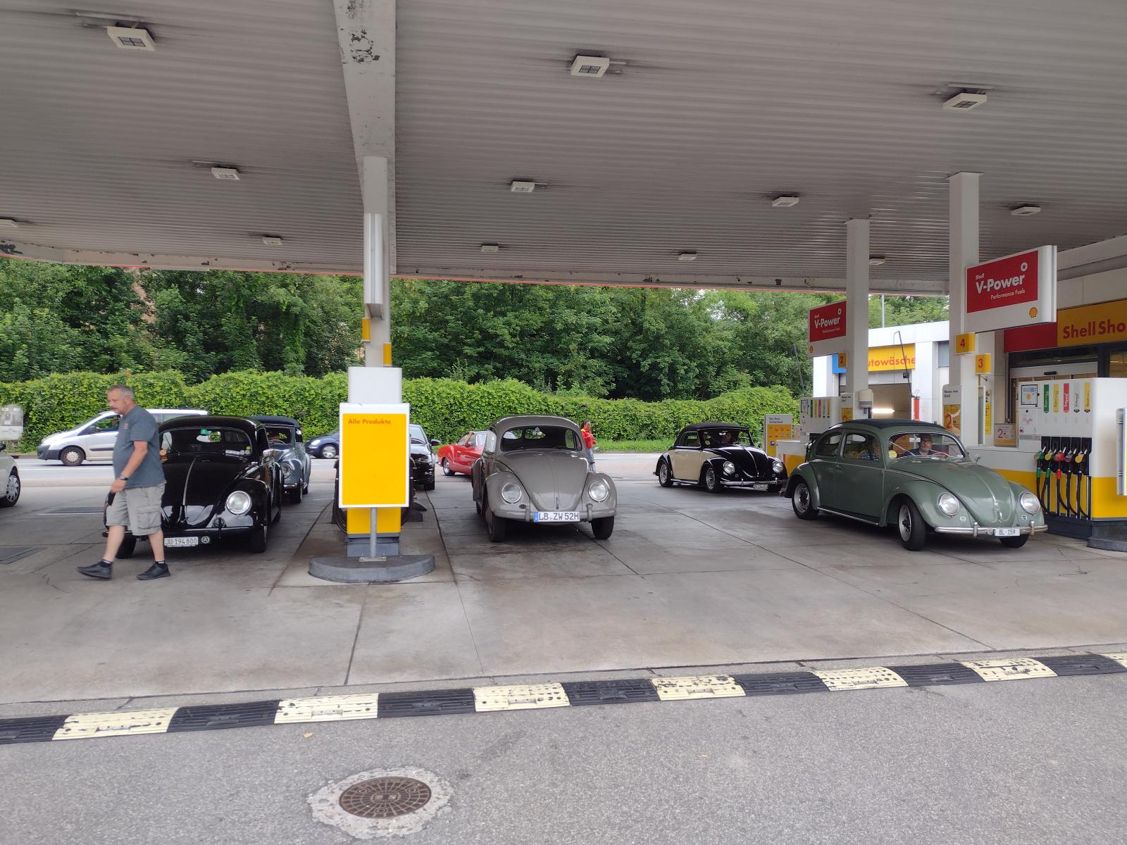 Image may have been reduced in size. Click image to view fullscreen.