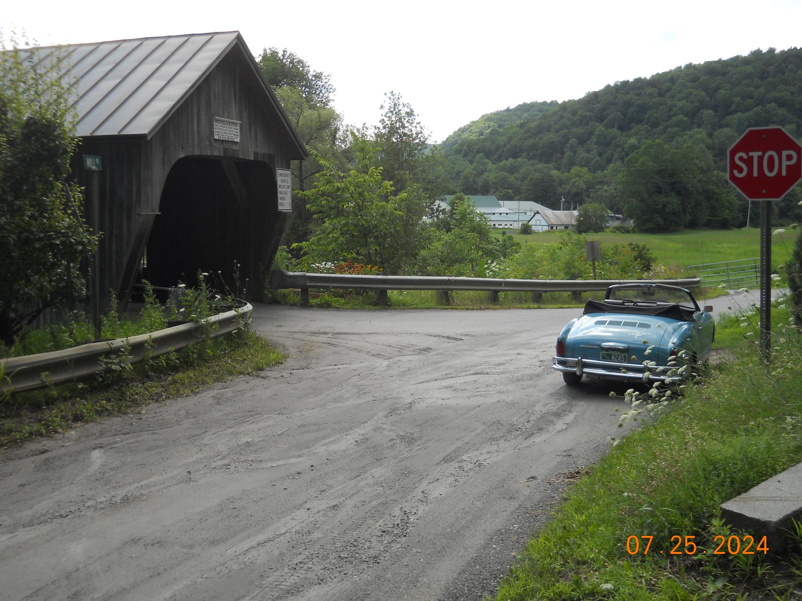 Image may have been reduced in size. Click image to view fullscreen.
