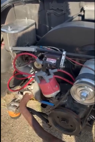 Image may have been reduced in size. Click image to view fullscreen.