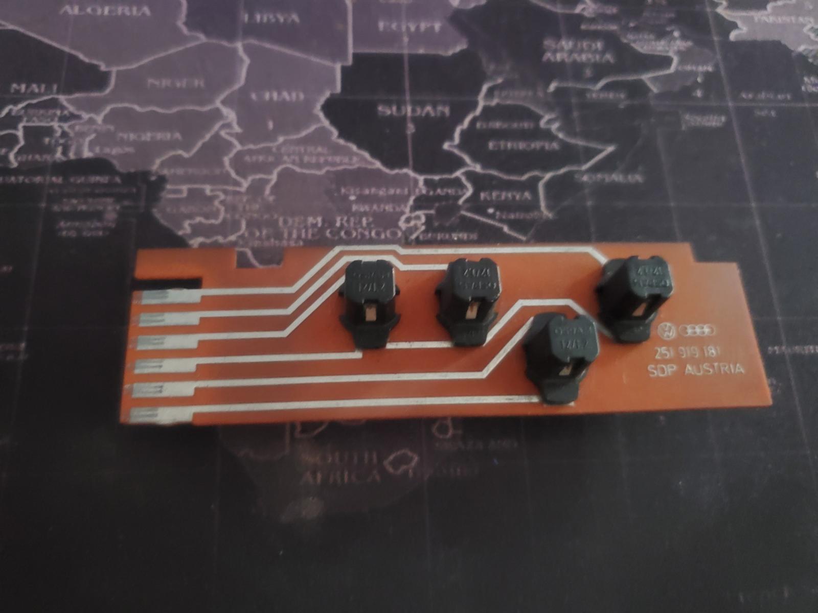 Image may have been reduced in size. Click image to view fullscreen.