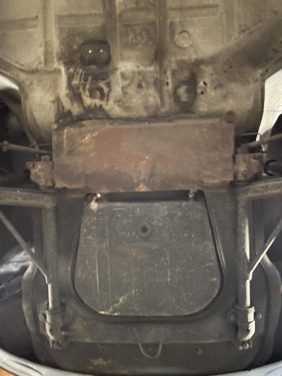 Image may have been reduced in size. Click image to view fullscreen.