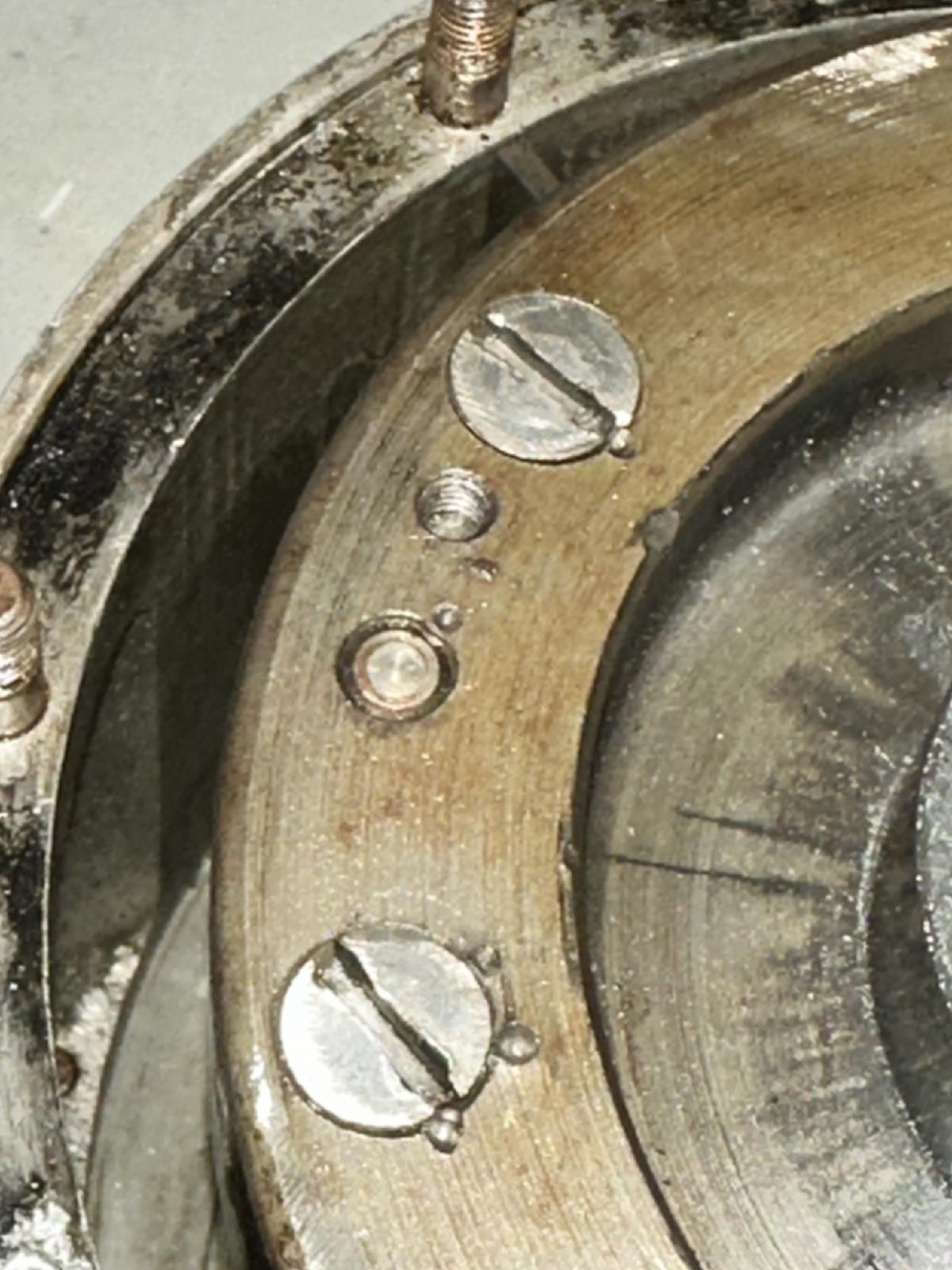 Image may have been reduced in size. Click image to view fullscreen.