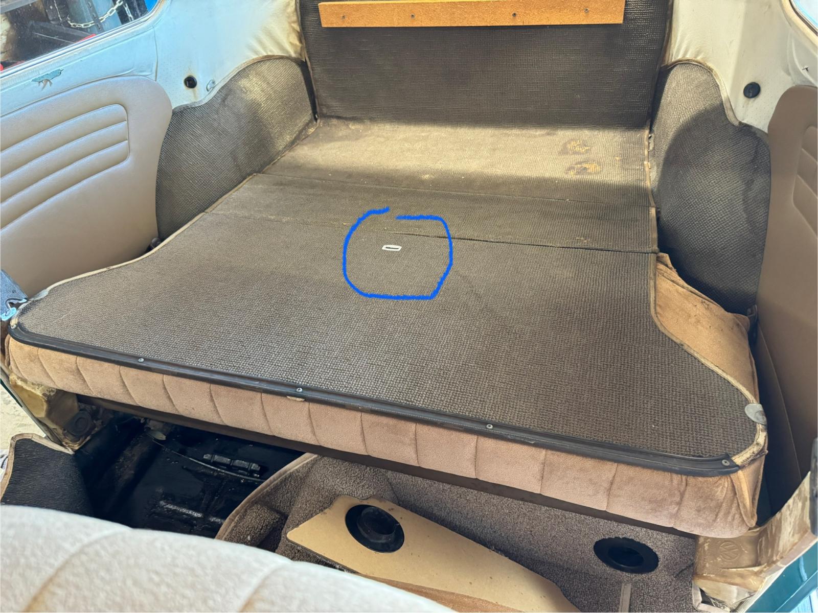 Image may have been reduced in size. Click image to view fullscreen.
