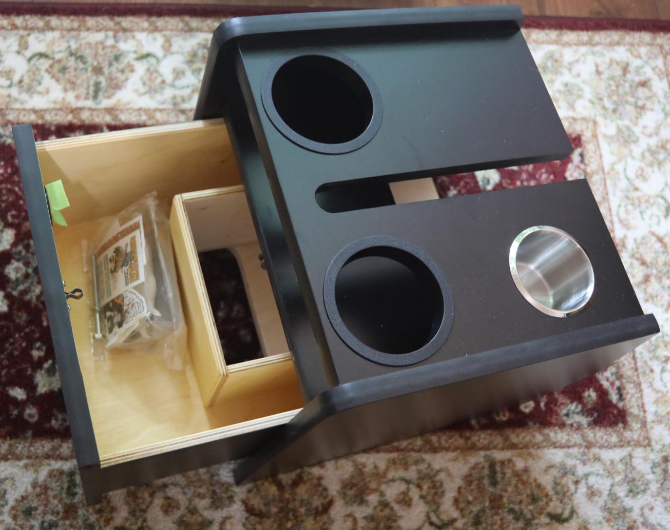 Image may have been reduced in size. Click image to view fullscreen.