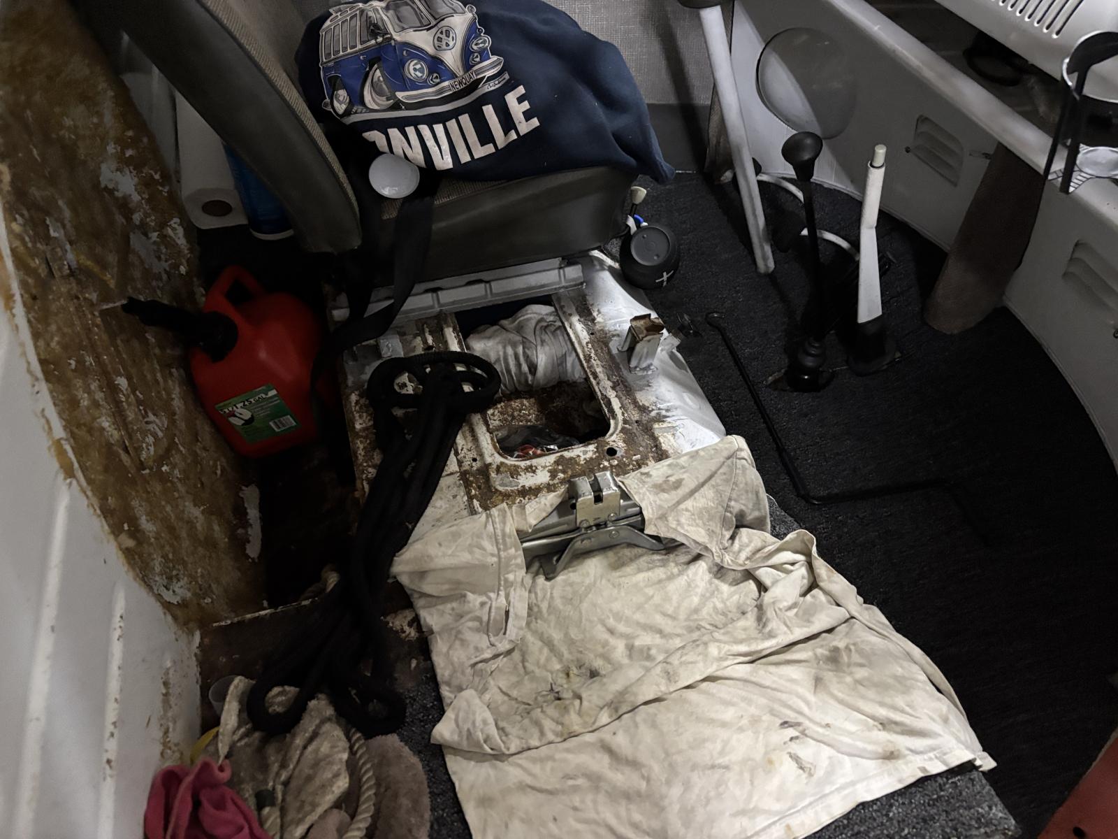 Image may have been reduced in size. Click image to view fullscreen.