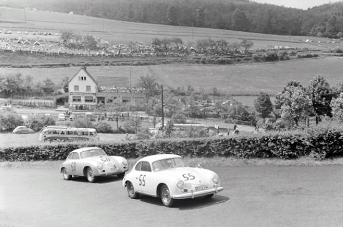 Image may have been reduced in size. Click image to view fullscreen.