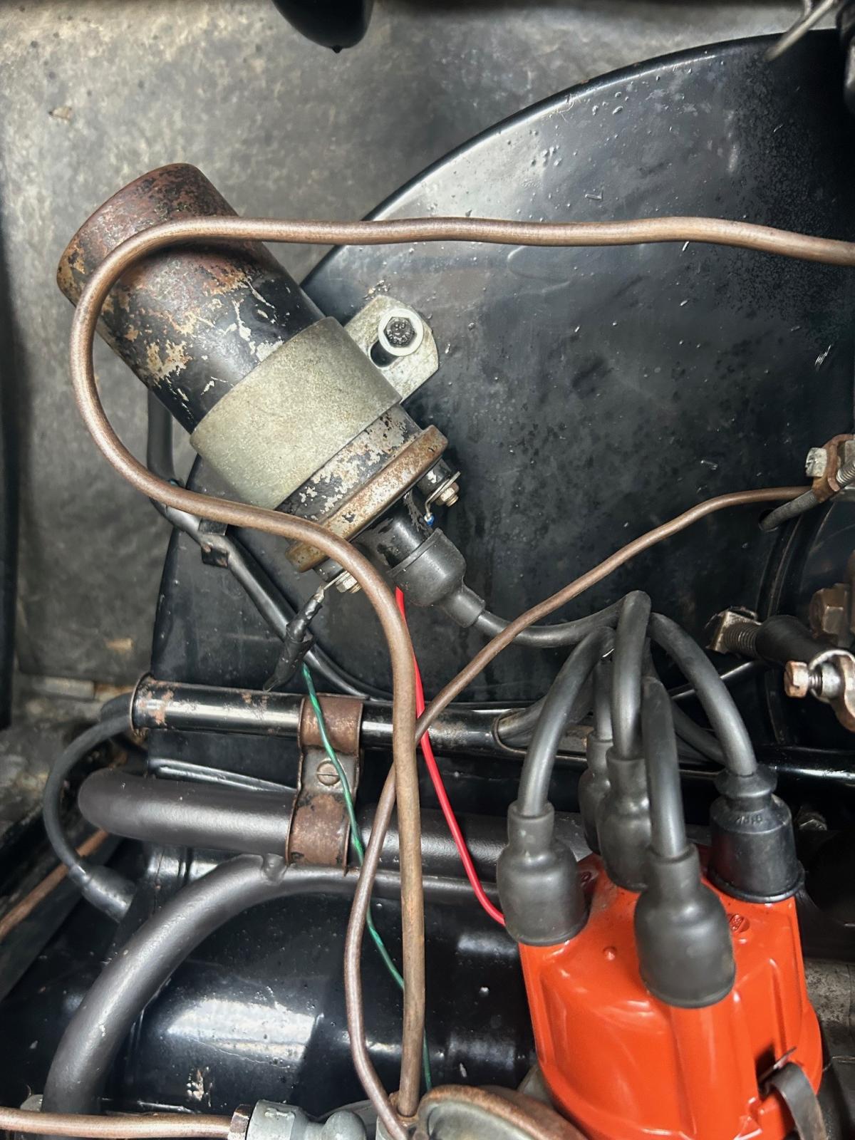 Image may have been reduced in size. Click image to view fullscreen.