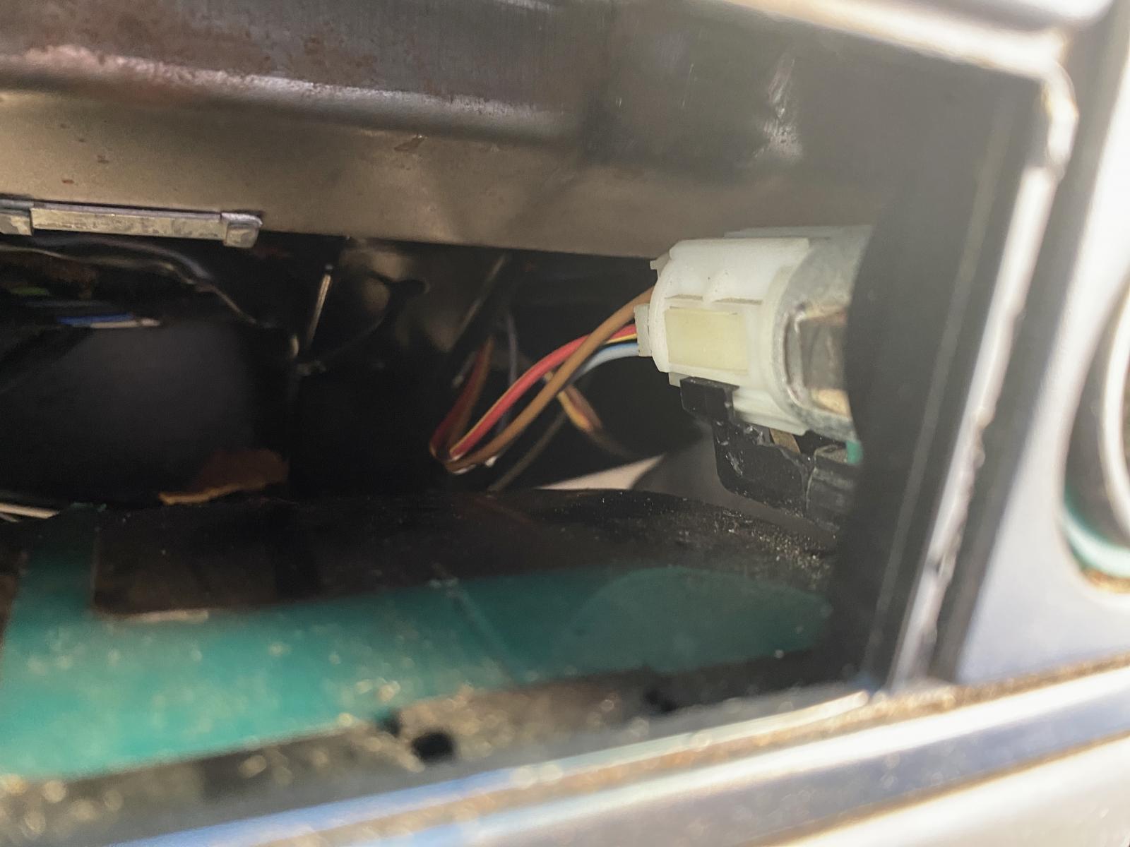 Image may have been reduced in size. Click image to view fullscreen.