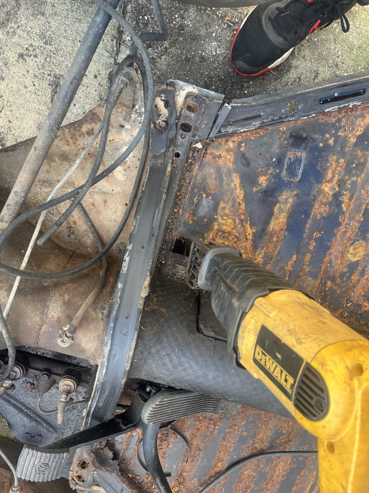 Image may have been reduced in size. Click image to view fullscreen.