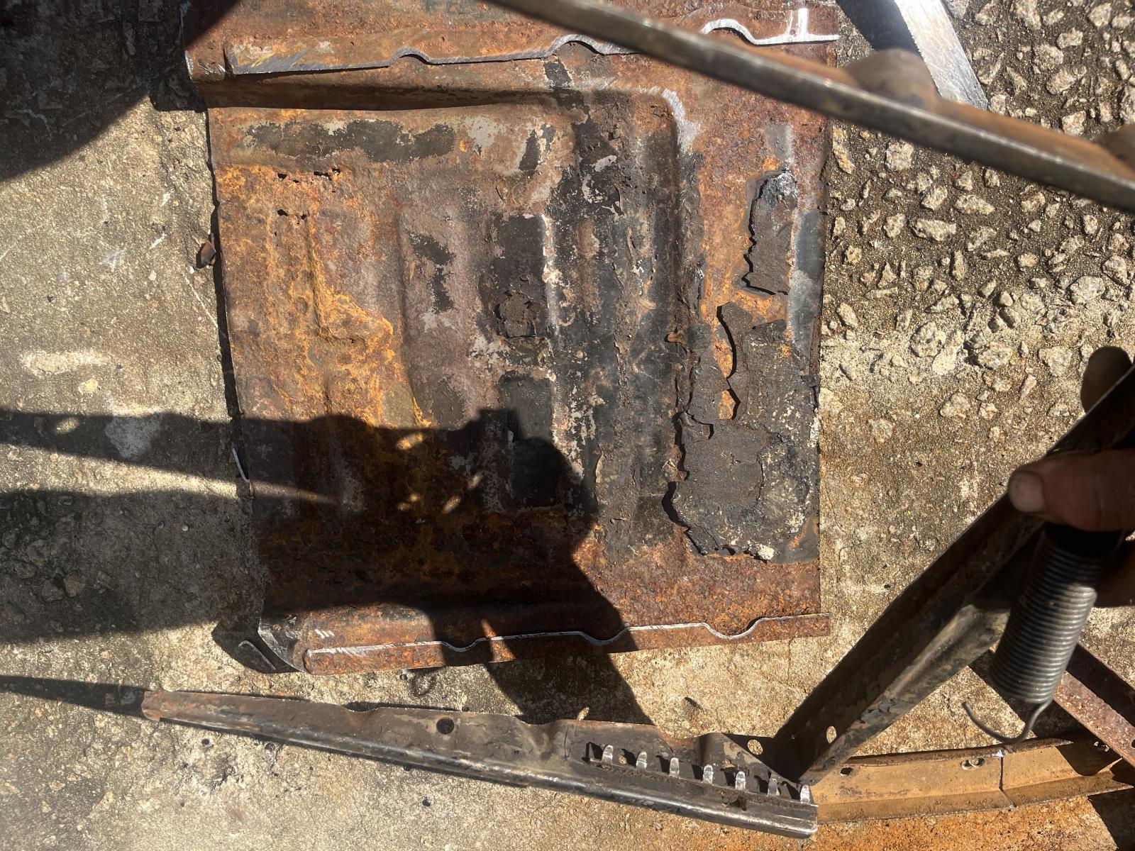 Image may have been reduced in size. Click image to view fullscreen.
