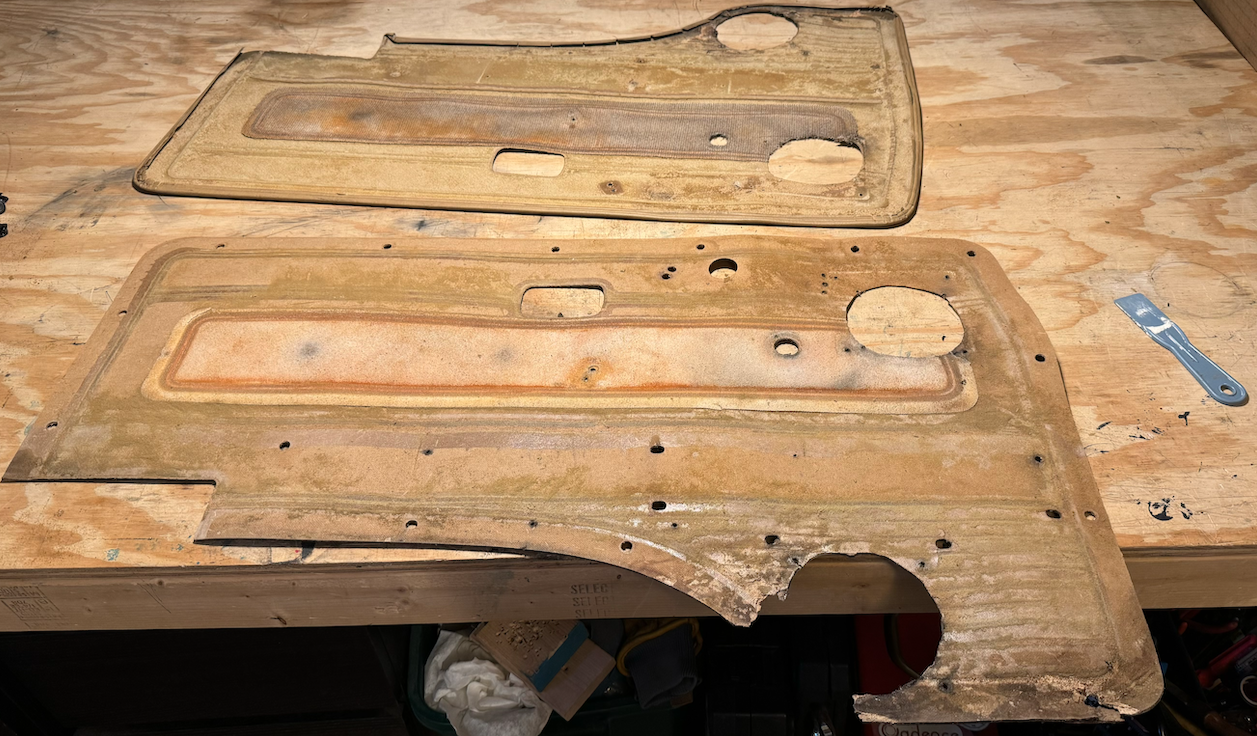 Image may have been reduced in size. Click image to view fullscreen.