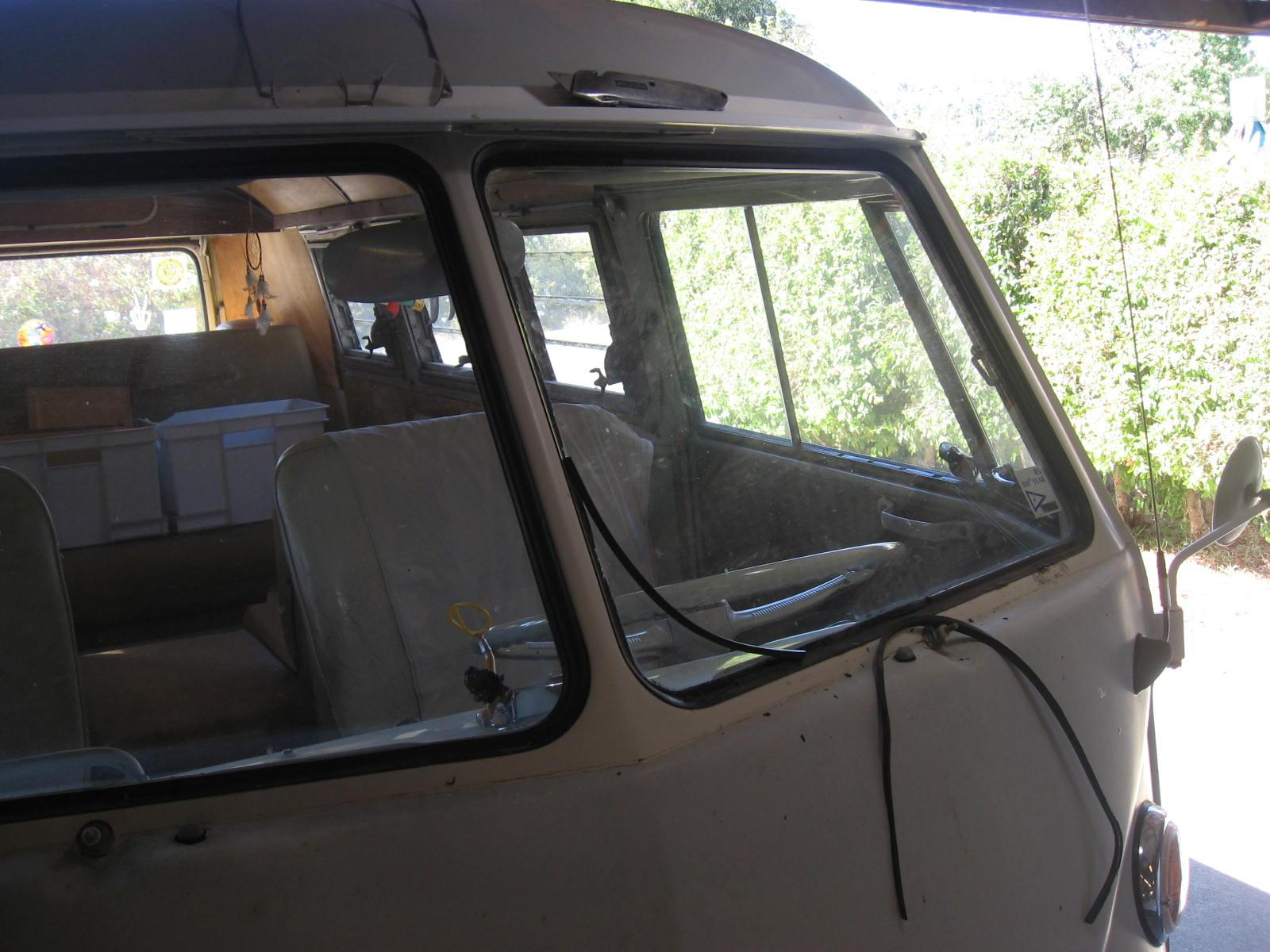 Image may have been reduced in size. Click image to view fullscreen.