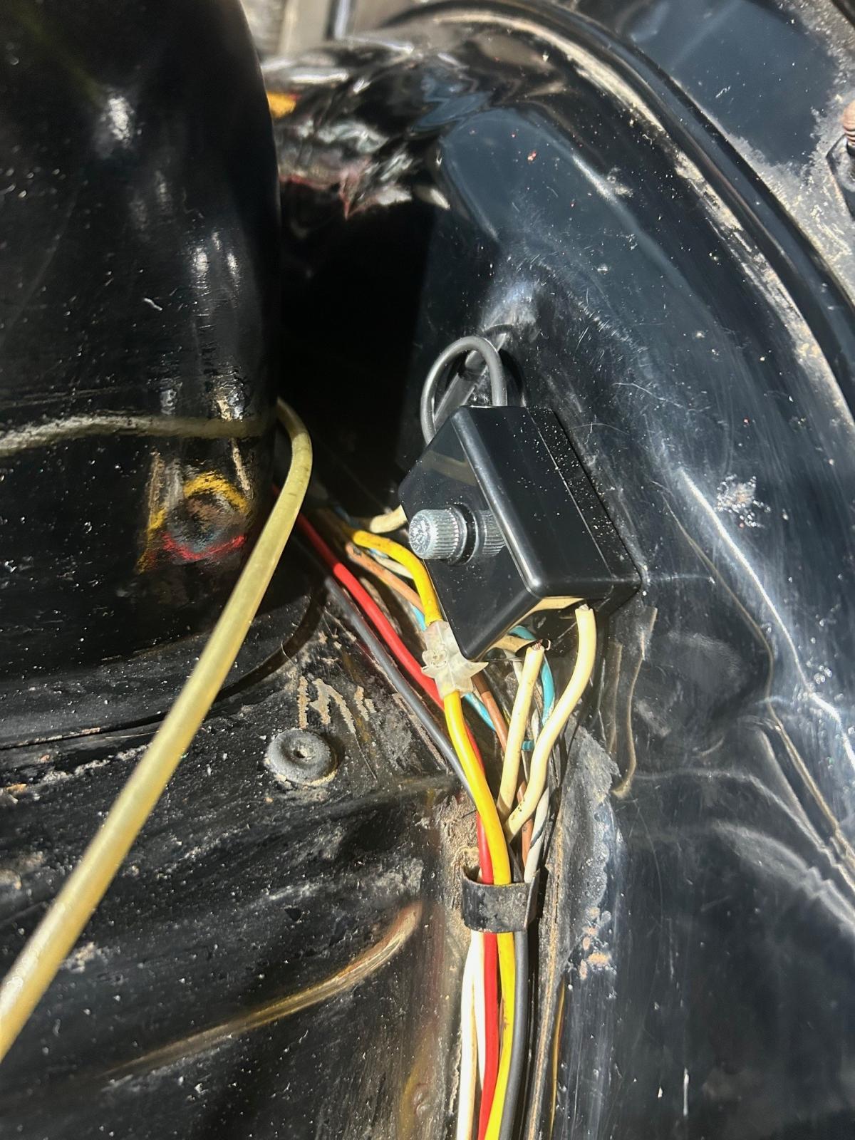 Image may have been reduced in size. Click image to view fullscreen.