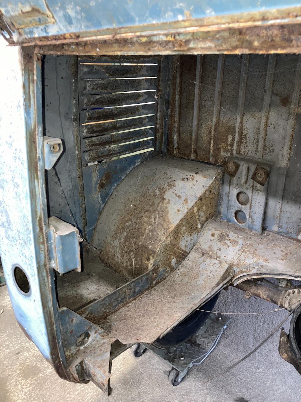 Image may have been reduced in size. Click image to view fullscreen.