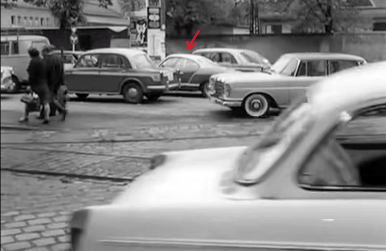 Image may have been reduced in size. Click image to view fullscreen.