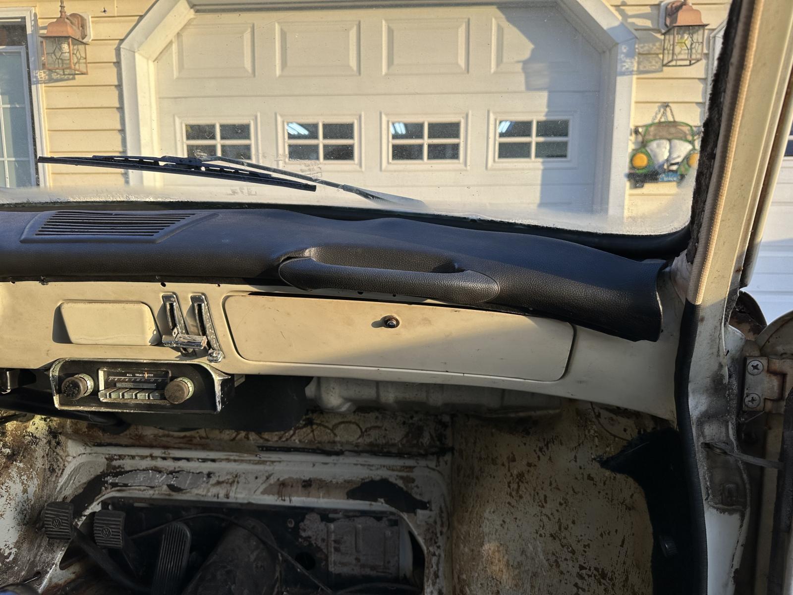 Image may have been reduced in size. Click image to view fullscreen.
