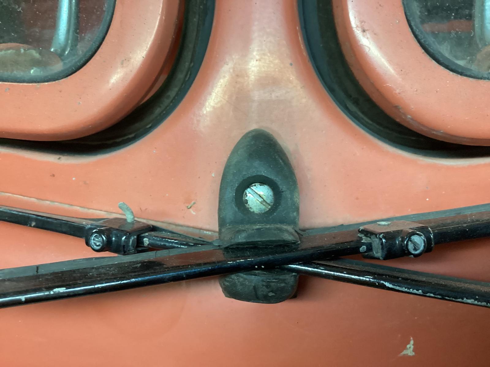Image may have been reduced in size. Click image to view fullscreen.