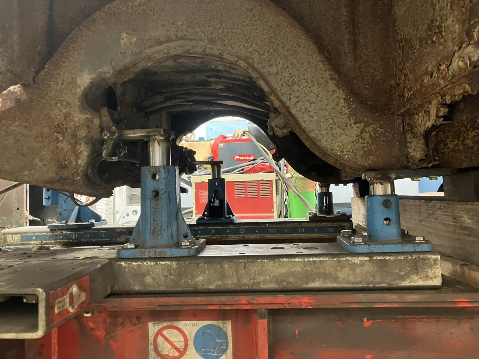 Image may have been reduced in size. Click image to view fullscreen.