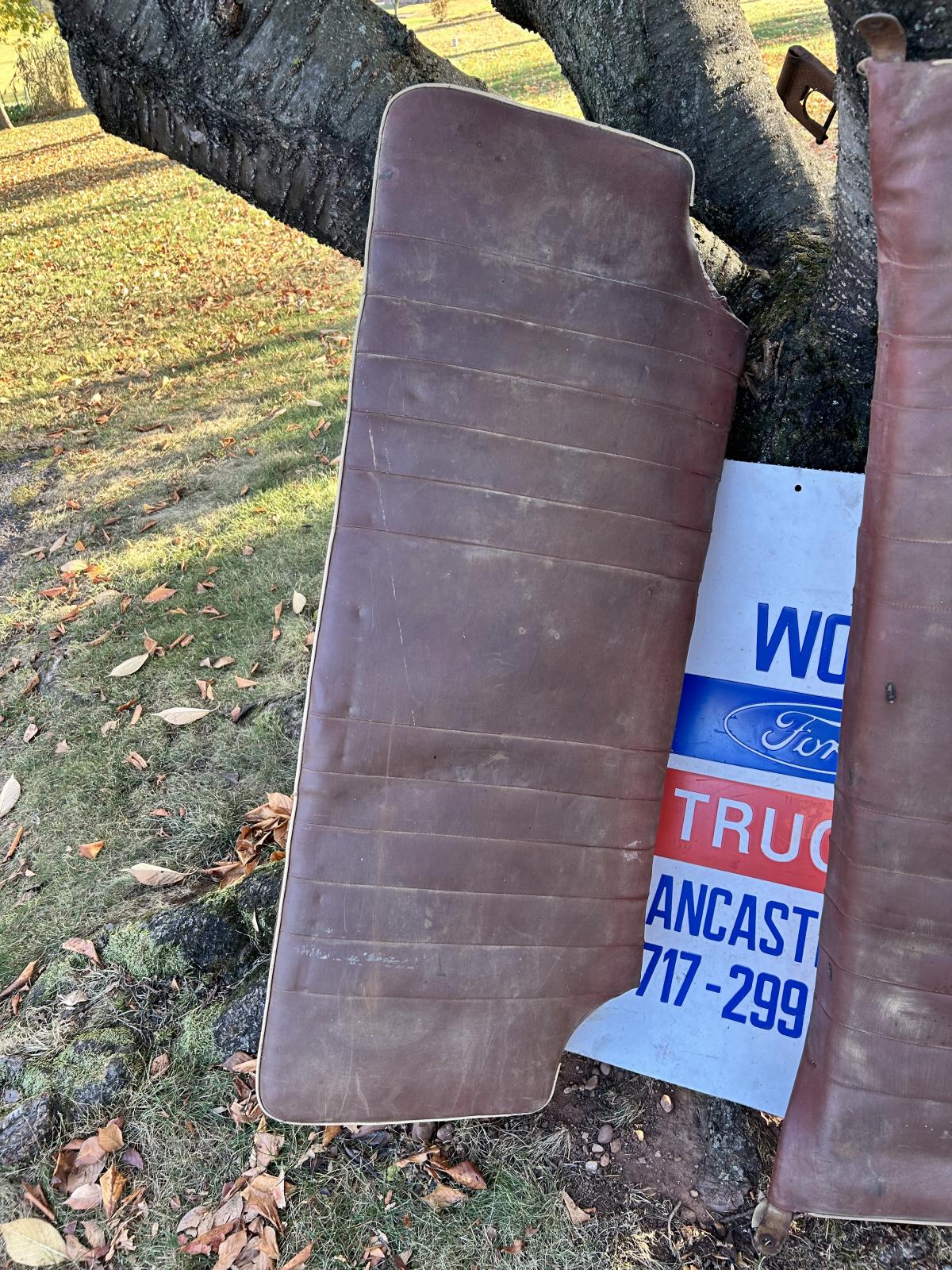 Image may have been reduced in size. Click image to view fullscreen.