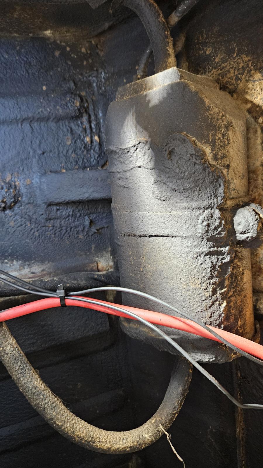 Image may have been reduced in size. Click image to view fullscreen.