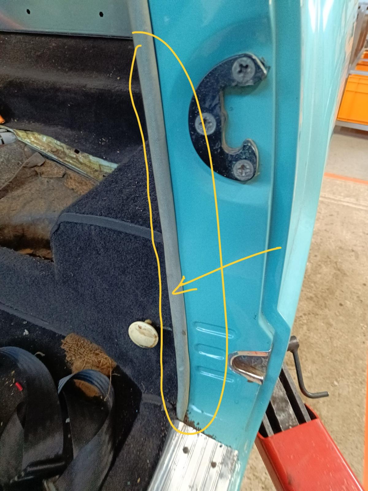 Image may have been reduced in size. Click image to view fullscreen.